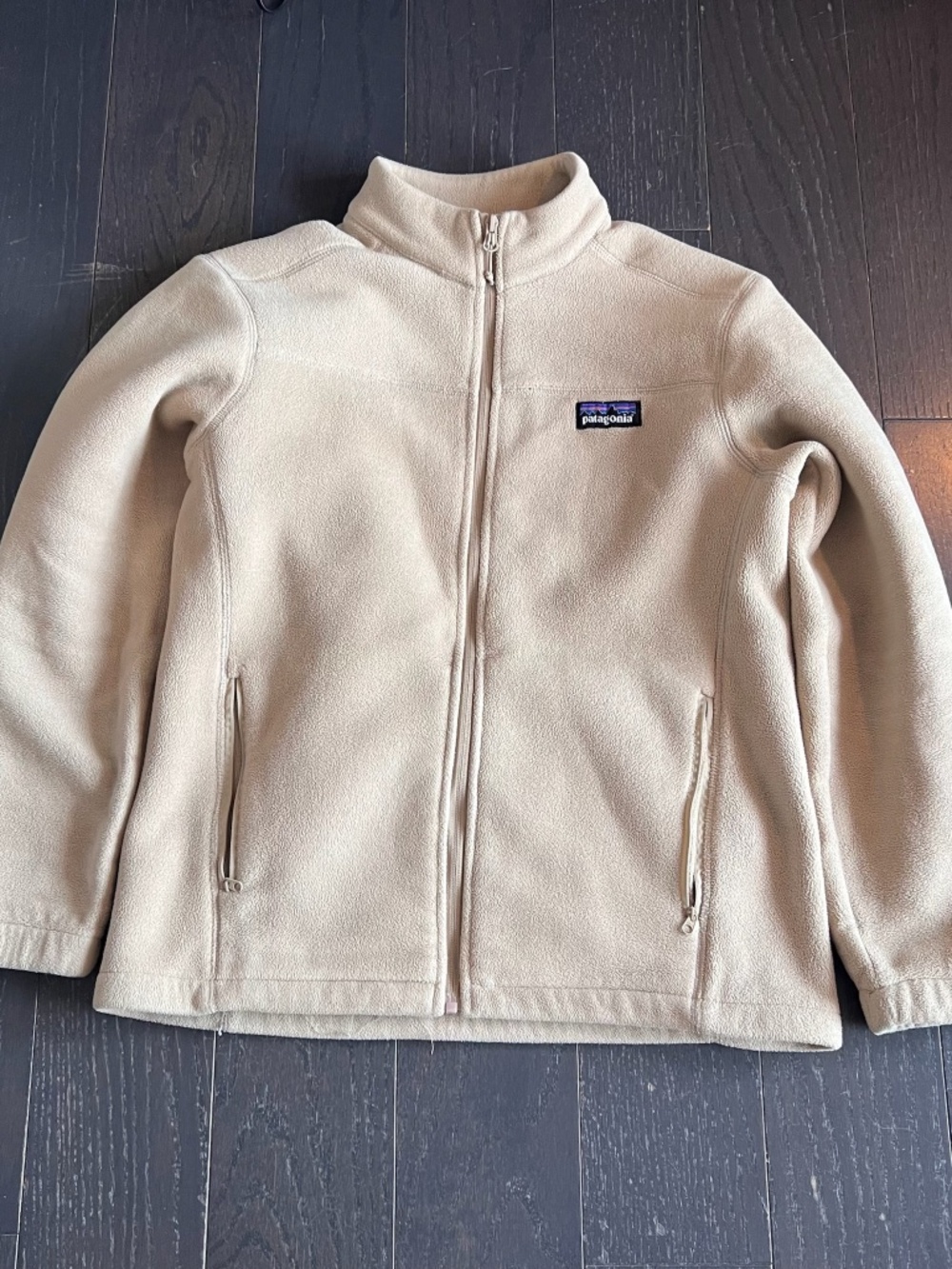 Patagonia beige/cream men fleece jacket size SMALL